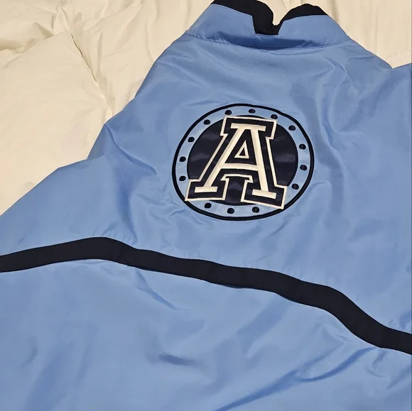 Argos windbreaker - Picture 3 of 4